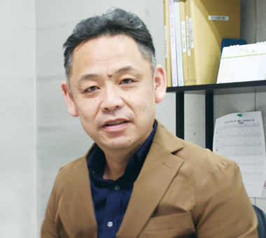 Profile-yoshida-san2305